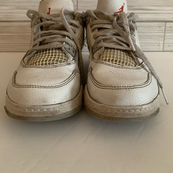 Boys Jordan 4 semi decent condition - Picture 2 of 4